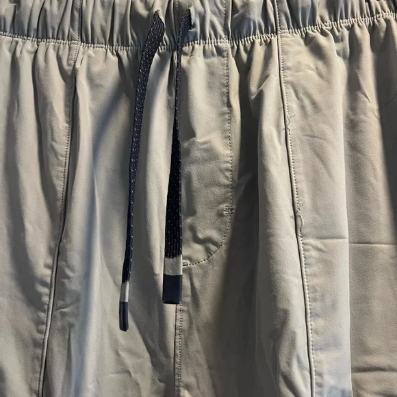 Fabletics Mens Joggers - Picture 3 of 5